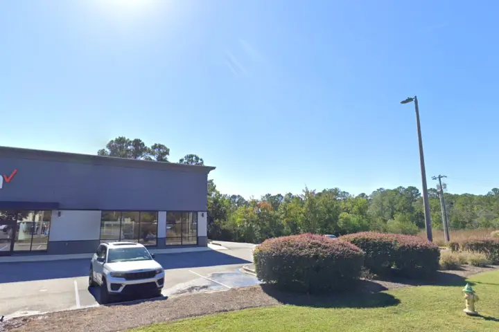 Cellular Sales Savannah 14086 Abercom St (Verizon)