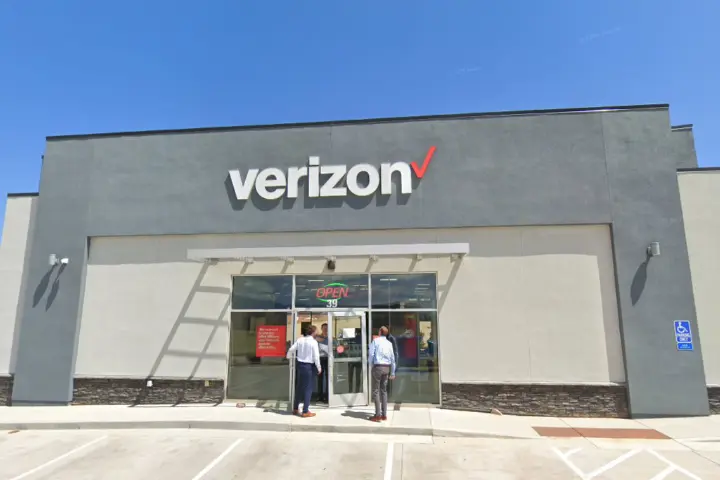 Cellular Sales Spectrum Loop (Verizon)