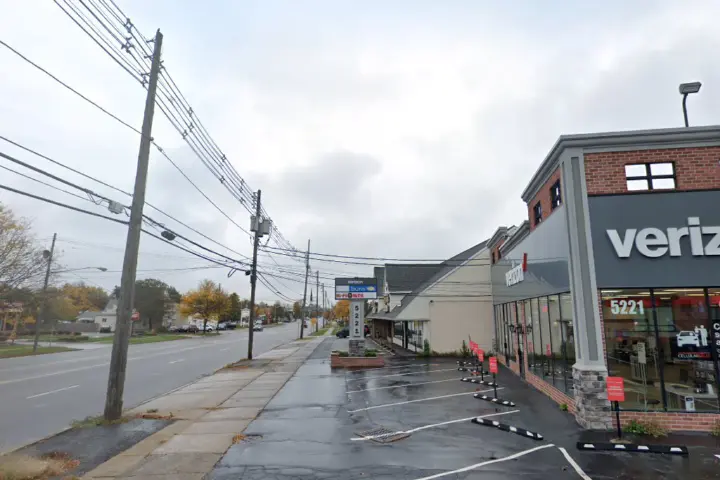 Cellular Sales Williamsville Main St (Verizon)