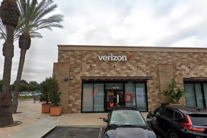 Chino Spectrum (Verizon)