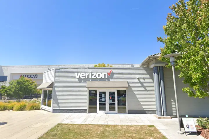 Corte Madera (Verizon)