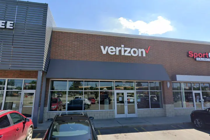 Fenton MI (Verizon)