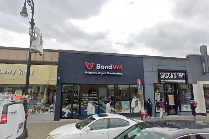 Forest Hills (Verizon)