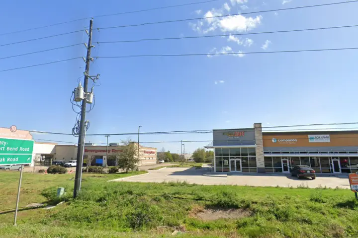 Katy Main Street (Verizon)