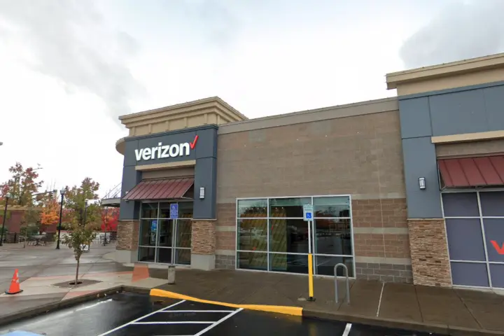 Keizer Station (Verizon)