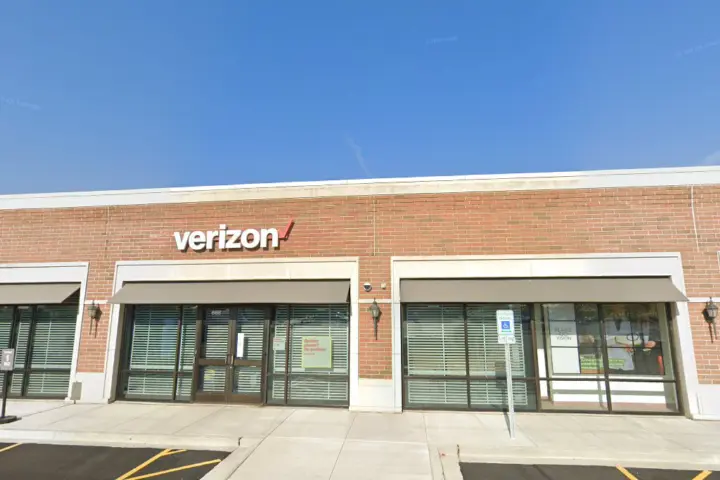 Lake Zurich (Verizon)