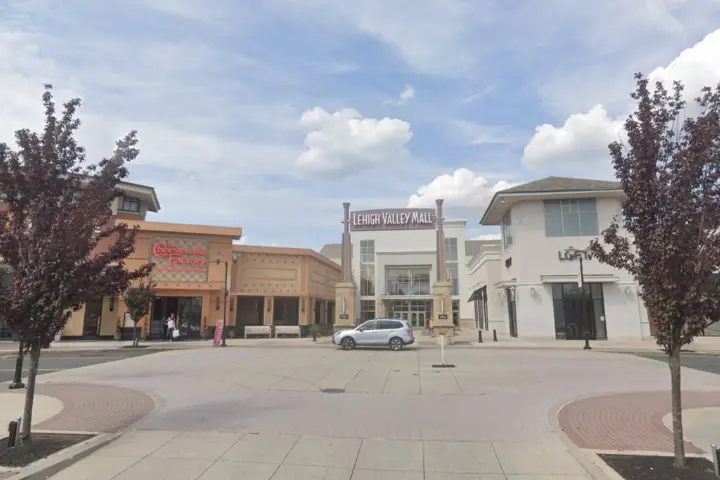 Lehigh Valley Mall (Verizon)