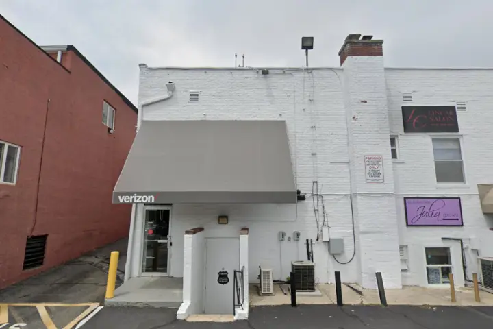 Manhasset (Verizon)