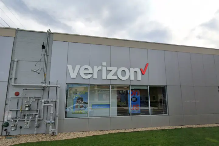 Massapequa (Verizon)
