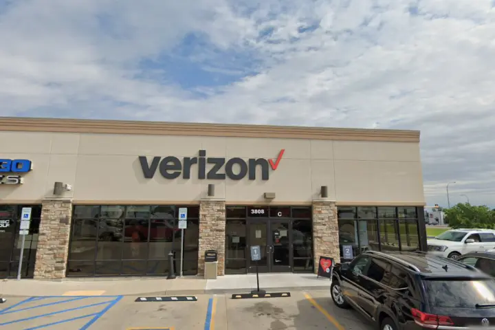 Minot (Verizon)