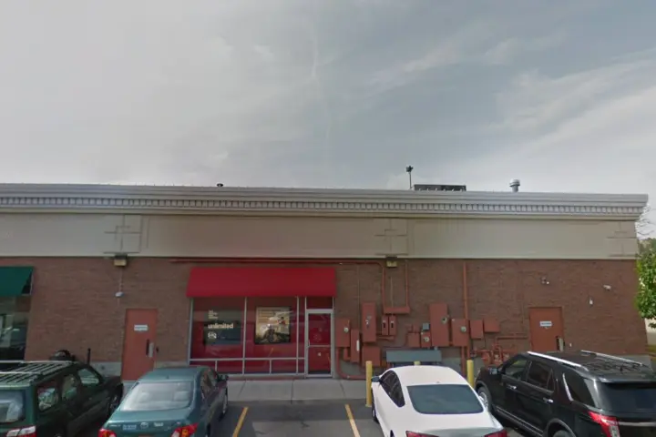 Niagara Falls Blvd (Verizon)