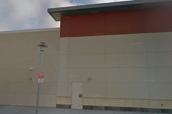 Oxnard Collection (Verizon)