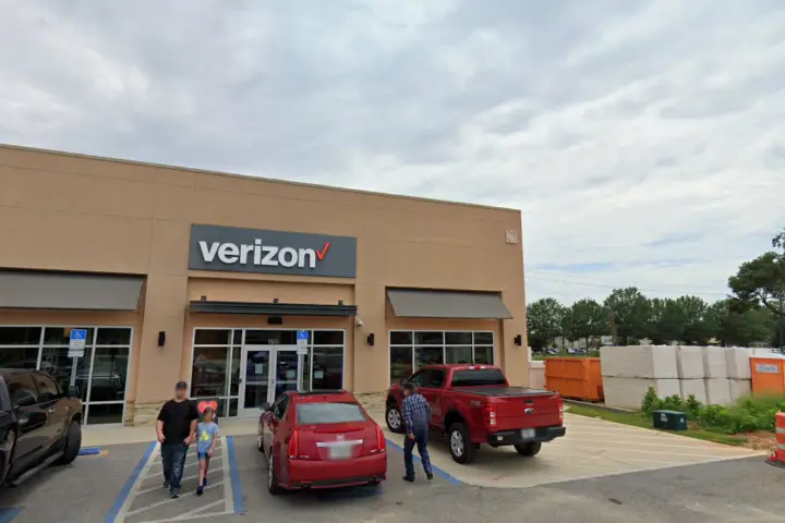 Pace Crossings (Verizon)