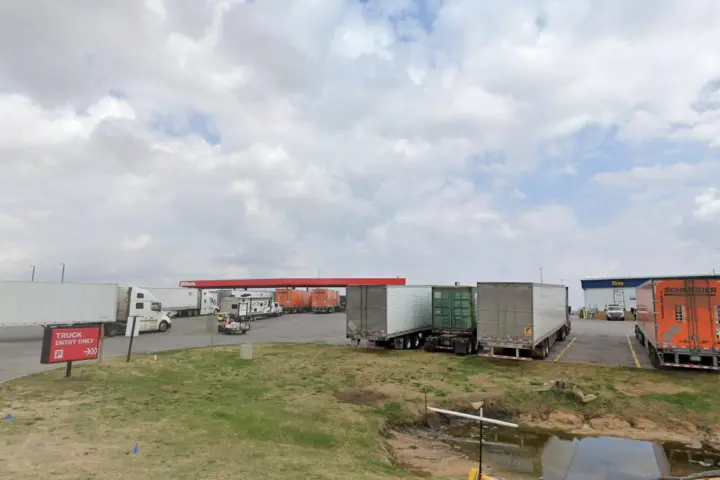 Russell Cellular Ardmore Cooper Dr (Verizon)