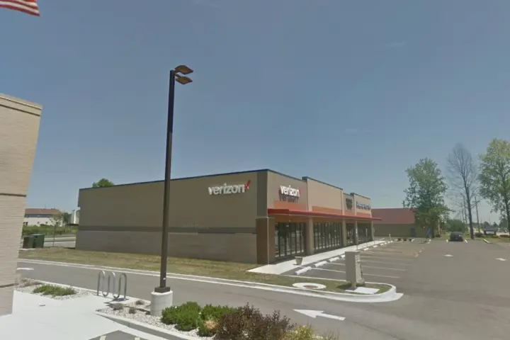 Russell Cellular Belleville (Verizon)