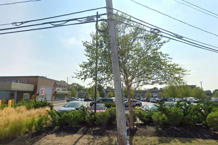 Russell Cellular Beverly (Verizon)