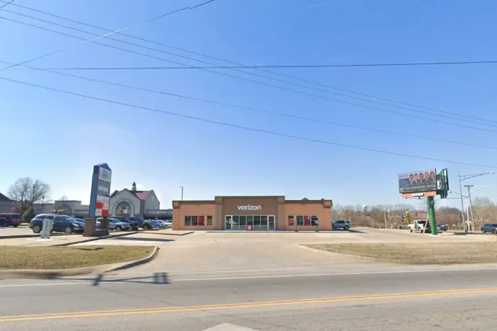 Russell Cellular Bolivar (Verizon)
