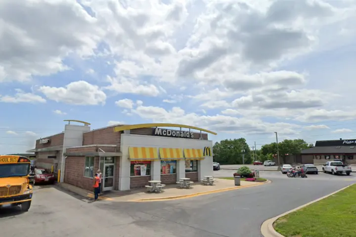 Russell Cellular Branson West (Verizon)