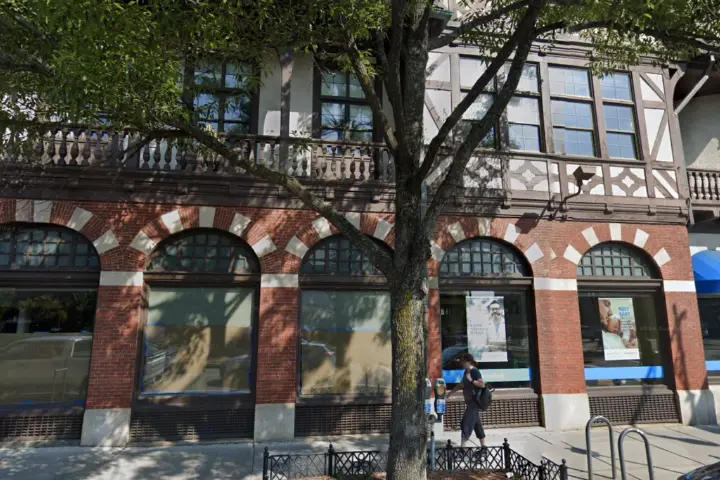 Russell Cellular Brookline (Verizon)