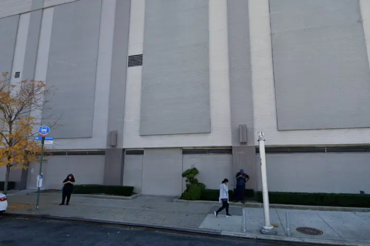 Russell Cellular Brooklyn (Verizon) storefront