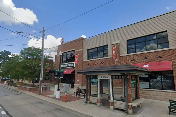 Russell Cellular Cleveland (Verizon)