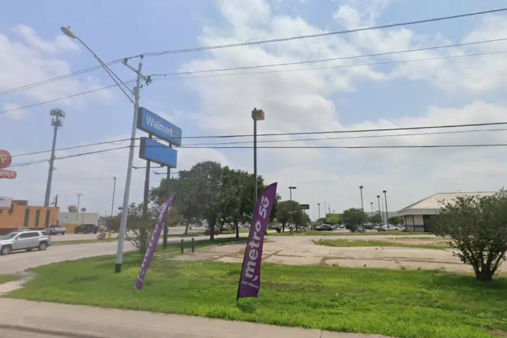 Russell Cellular Corpus Christi NW Blvd (Verizon)