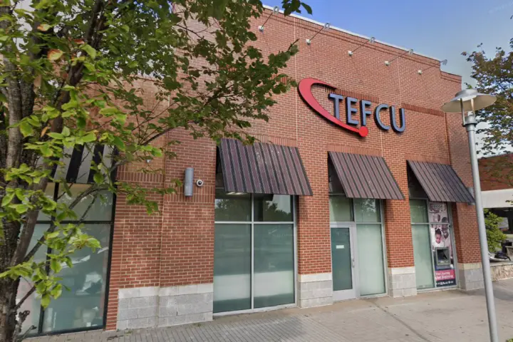 Russell Cellular DC Market St (Verizon)