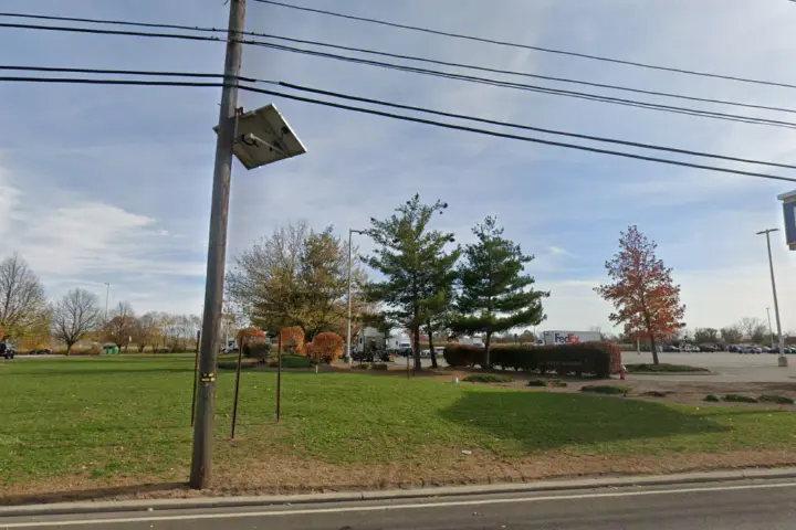 Russell Cellular East Rutherford (Verizon)