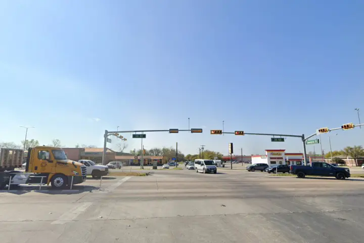 Russell Cellular Gainesville - E Hwy 82 (Verizon)