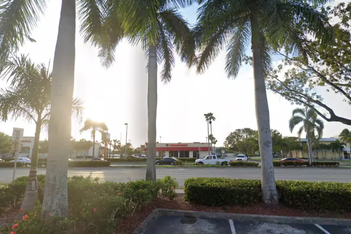 Russell Cellular Homestead Blvd (Verizon)