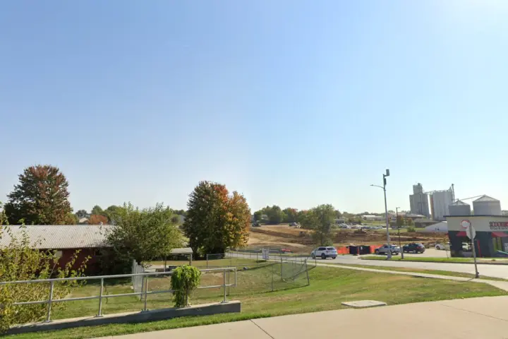 Russell Cellular Indianola (Verizon)