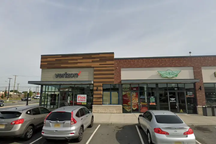 Russell Cellular Linden (Verizon)