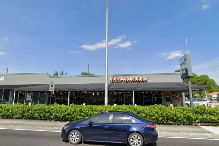 Russell Cellular Miami Le Jeune (Verizon)