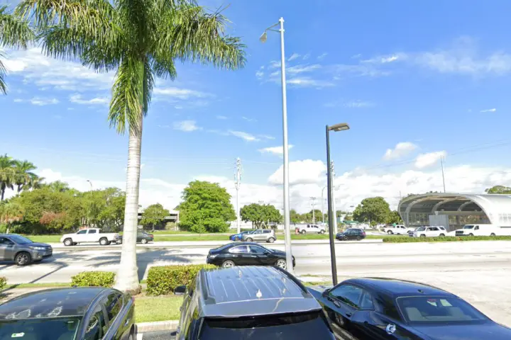 Russell Cellular Miami S Dixie Hwy (Verizon)