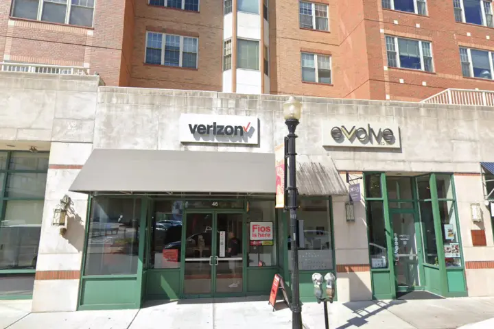 Russell Cellular Montclair (Verizon)