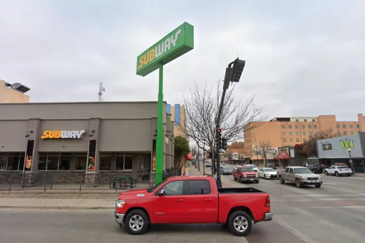 Russell Cellular Roswell 200 N Main St (Verizon)