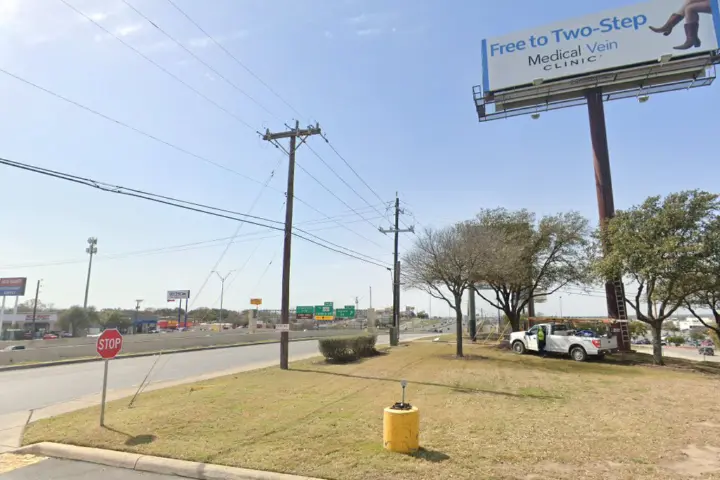 Russell Cellular San Antonio Nw Loop 410 (Verizon)
