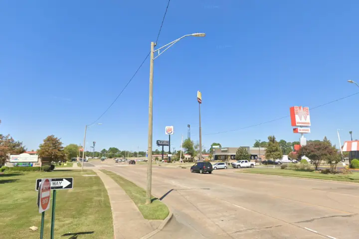 Russell Cellular Shreveport Pines Blvd (Verizon)