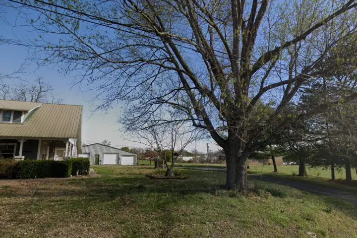 Russell Cellular Smithville (Verizon)
