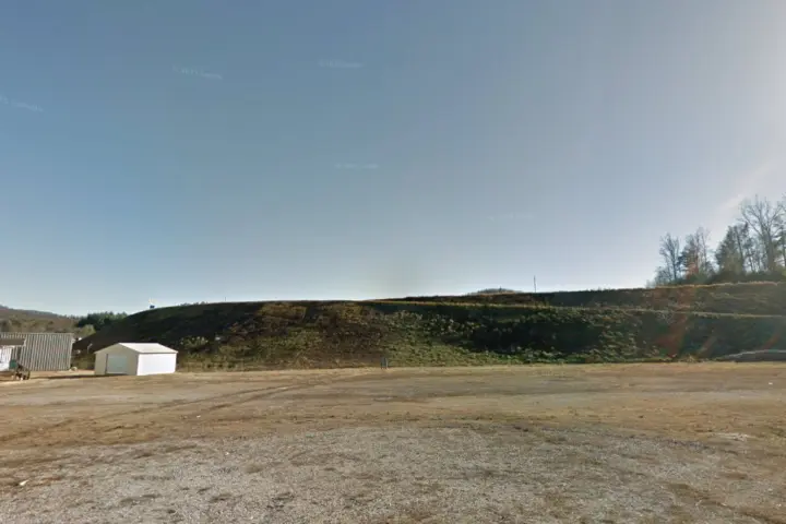 Russell Cellular Spruce Pine (Verizon)