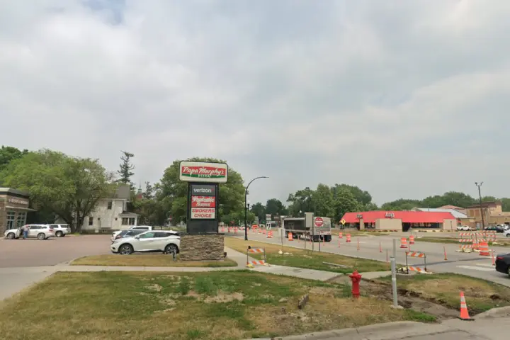 Russell Cellular St Peter (Verizon)