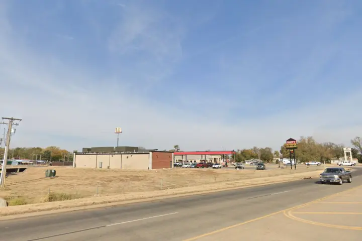 Russell Cellular Stilwell (Verizon)