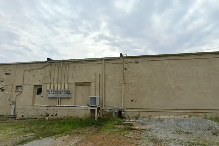 Russell Cellular Trenton Davy Crockett Mall (Verizon)