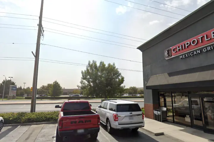 Russell Cellular Tulare (Verizon)
