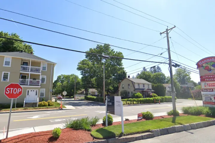 Russell Cellular Uxbridge (Verizon)