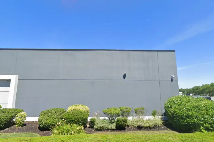 Smith Haven (Verizon)