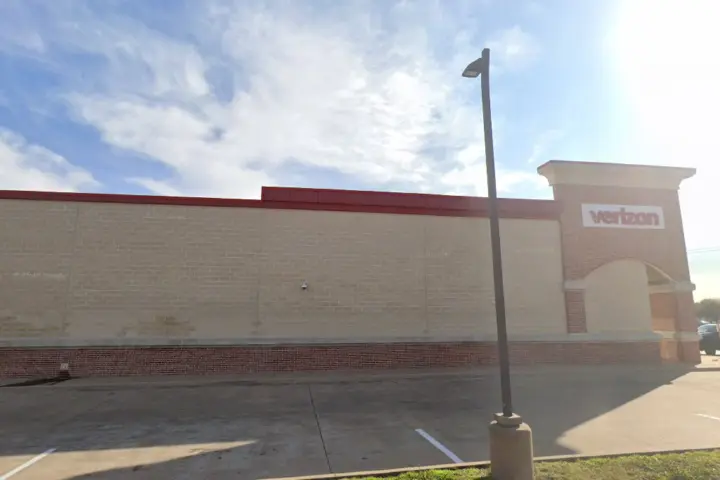 South Arlington (Verizon)