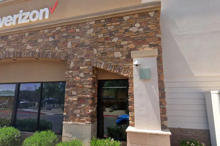 Surprise (Verizon)