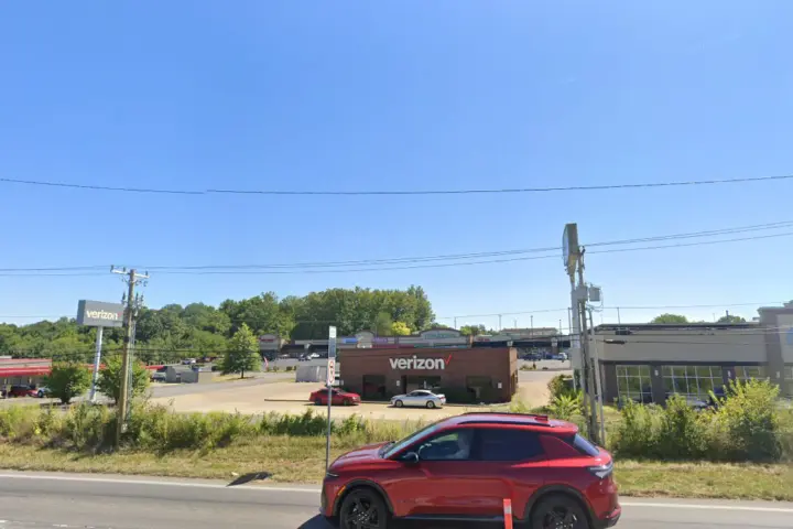 TCC Evansville W Lloyd Expwy (Verizon)