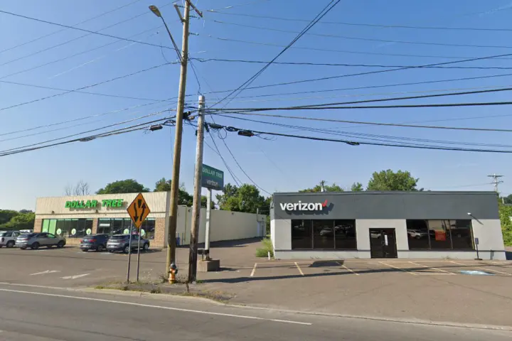 TCC Fulton S 1st St (Verizon)